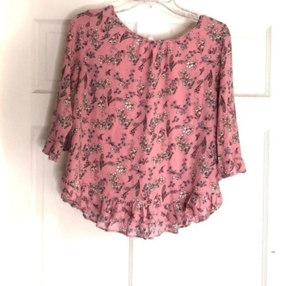 Gap top pink medium floral bell sleeve top